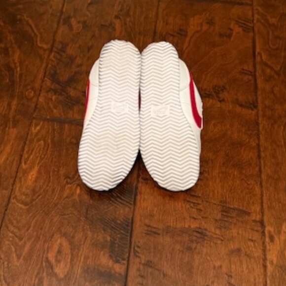 Nike Cortez Velcro Slip-on Sneaker size 1 youth - Picture 3 of 4